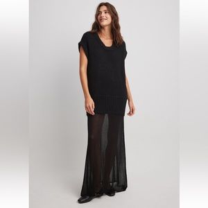 NWT - Claire Rose x NA-KD Combined Knit Maxi Dress / Size Medium